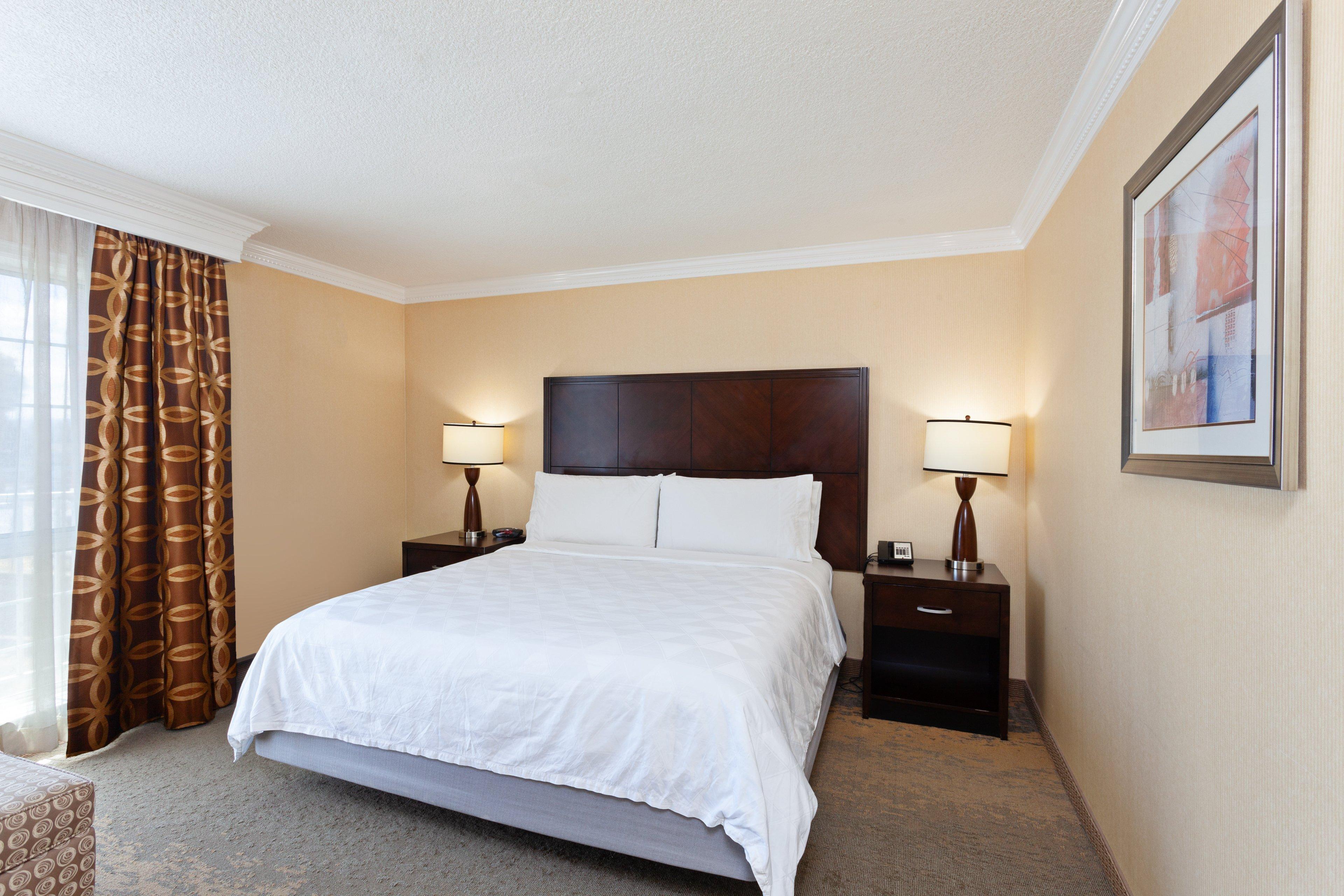 & - Sfo By Ihg Hotel 3*